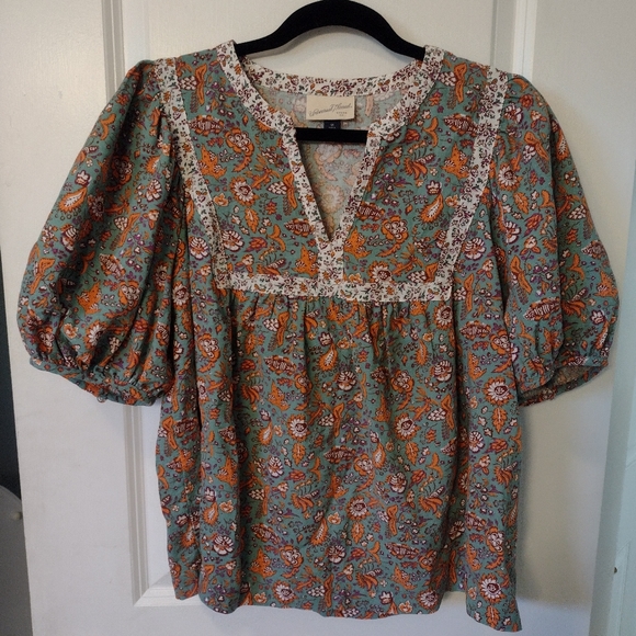 Universal Thread Tops - Universal Threads Tunic Top Size Medium Floral Vintage Style